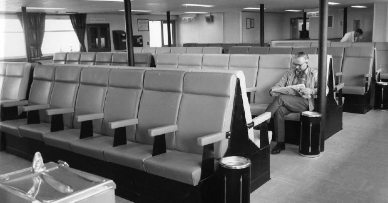 the seating area on the vacationland 